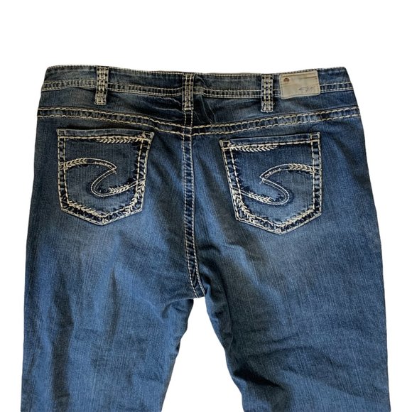 Silver Jeans Suki Mid Capri Womens Jeans Tag 22 Blue W42xL24 Stretch Denim - Picture 11 of 12